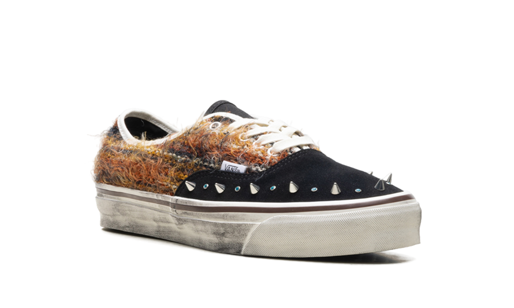 Premium LX Authentic 44 "Ibiza Pack Black" VN000DB8BML