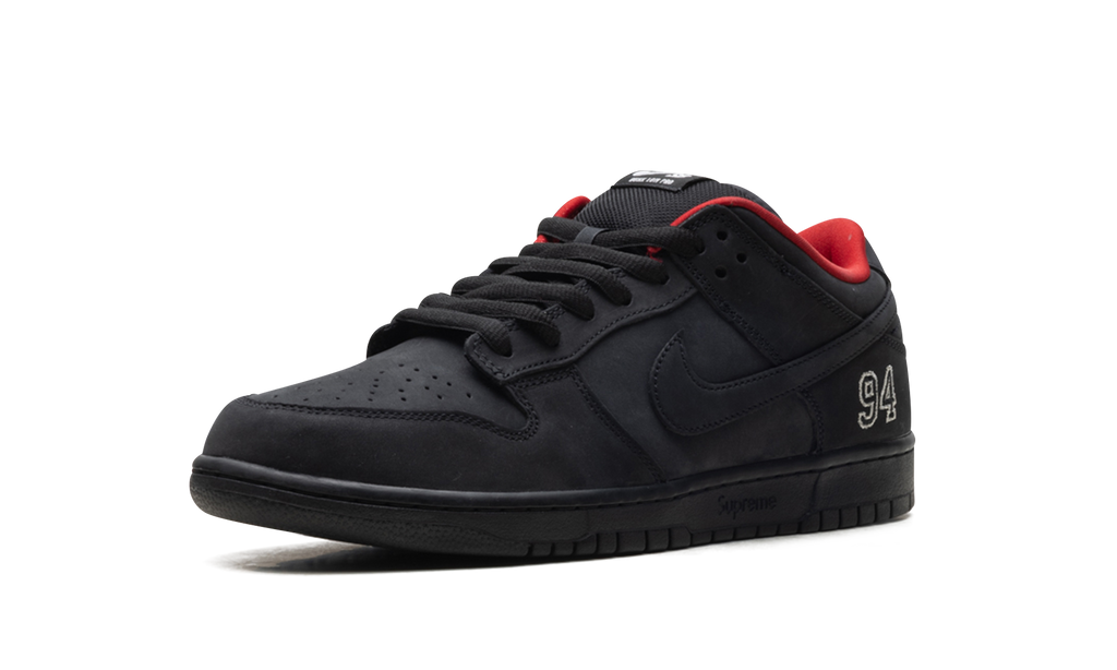 SB Dunk Low "Supreme - Black" HQ8487 001