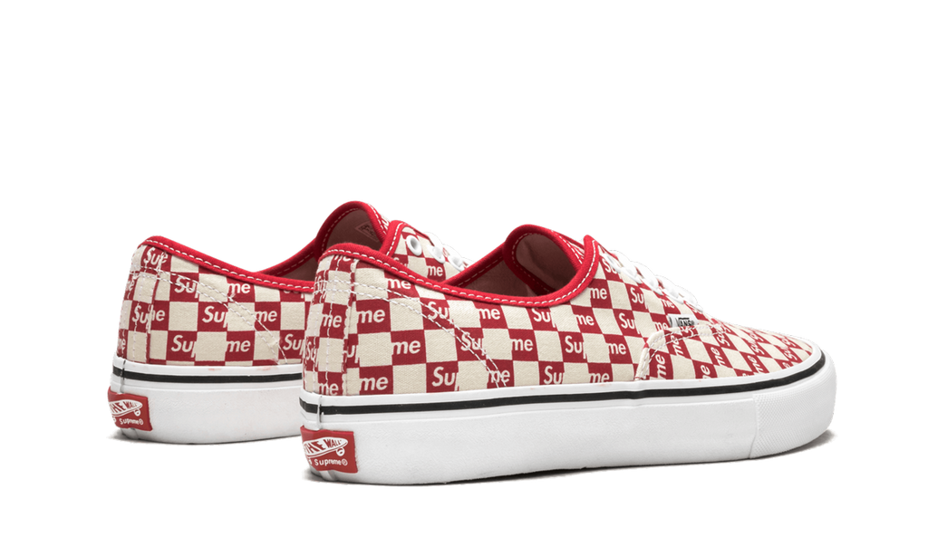 Authentic Pro "Supreme - Checkered Red 2016" VN000Q0DJLY